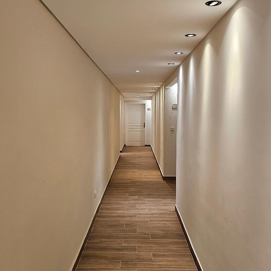 Balcon Eden Apartment *
